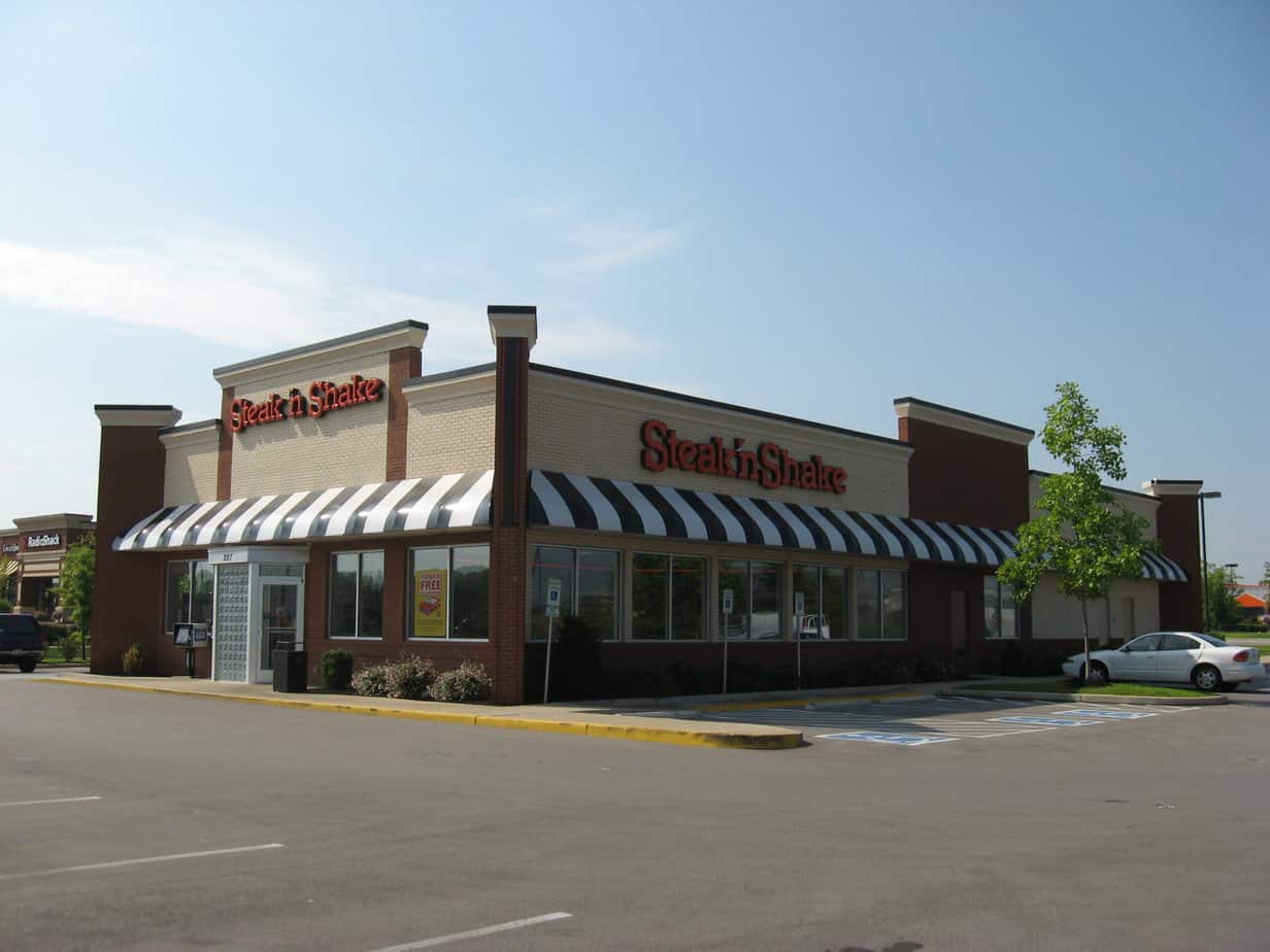 Steak n Shake Hendersonville TN USA scaled