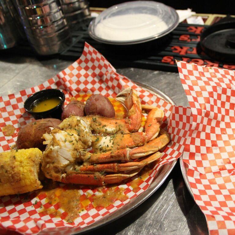 wild cajun crawfish & oyster bar